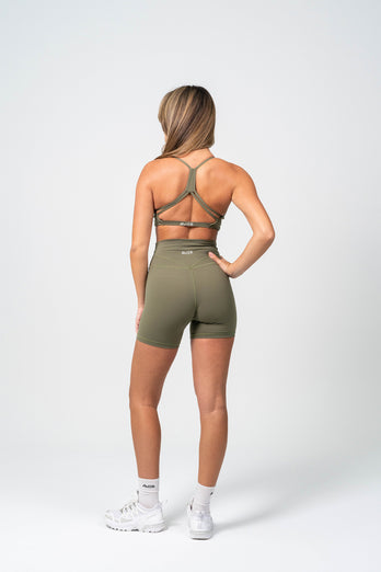 Serene V Front Essential Shorts - Fern