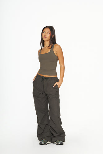 Lucia Cargo Pants - Dark Grey