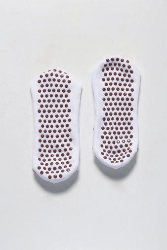 Aver® Pilates Socks - Mocha